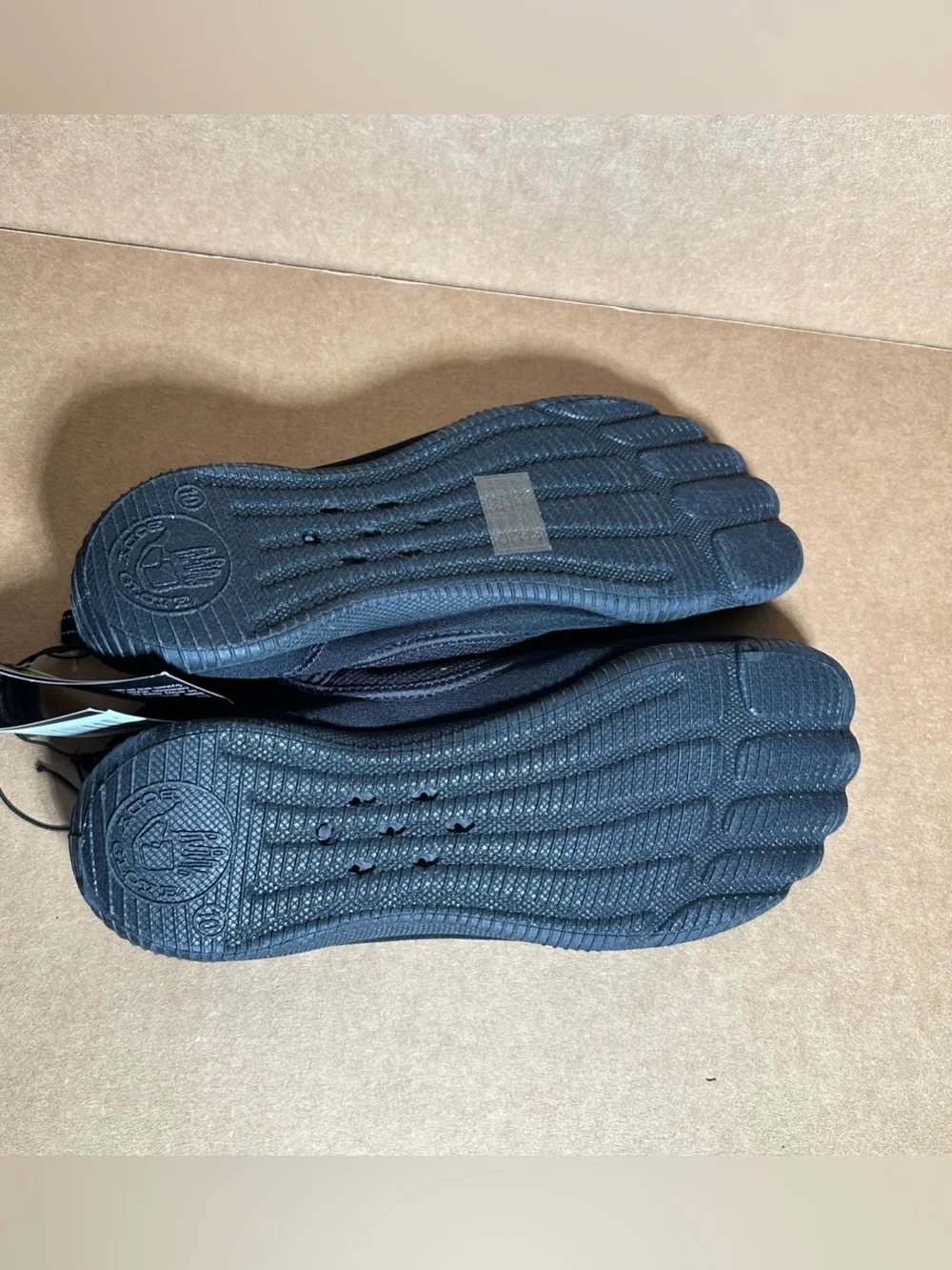 Body Glove Men's Black Water Shoe, Riverbreaker II , Aqua Socks, Size 10, New